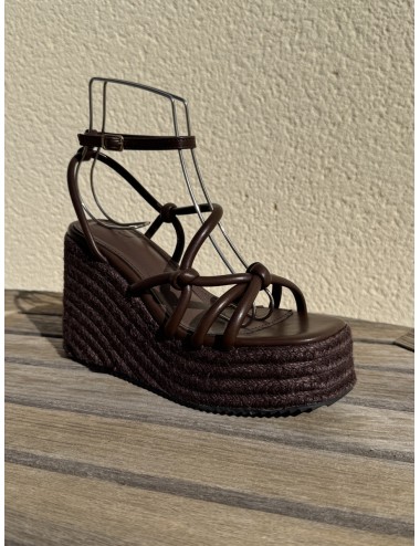 Sandalias con cuña Onani Brown