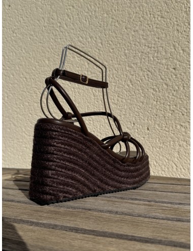 Sandalias con cuña Onani Brown