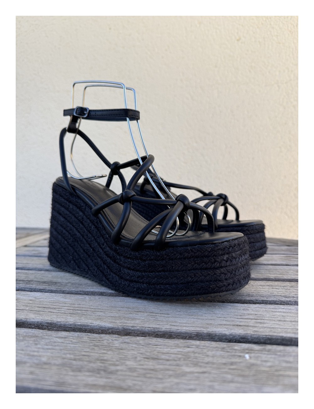 Sandalias con cuña Onani All Noir