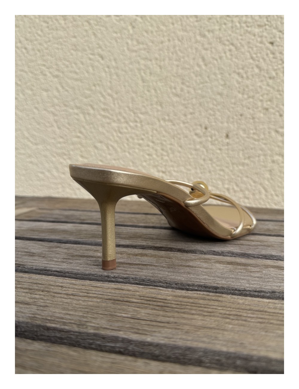 Sandalias de tacón fino Priatu Gold