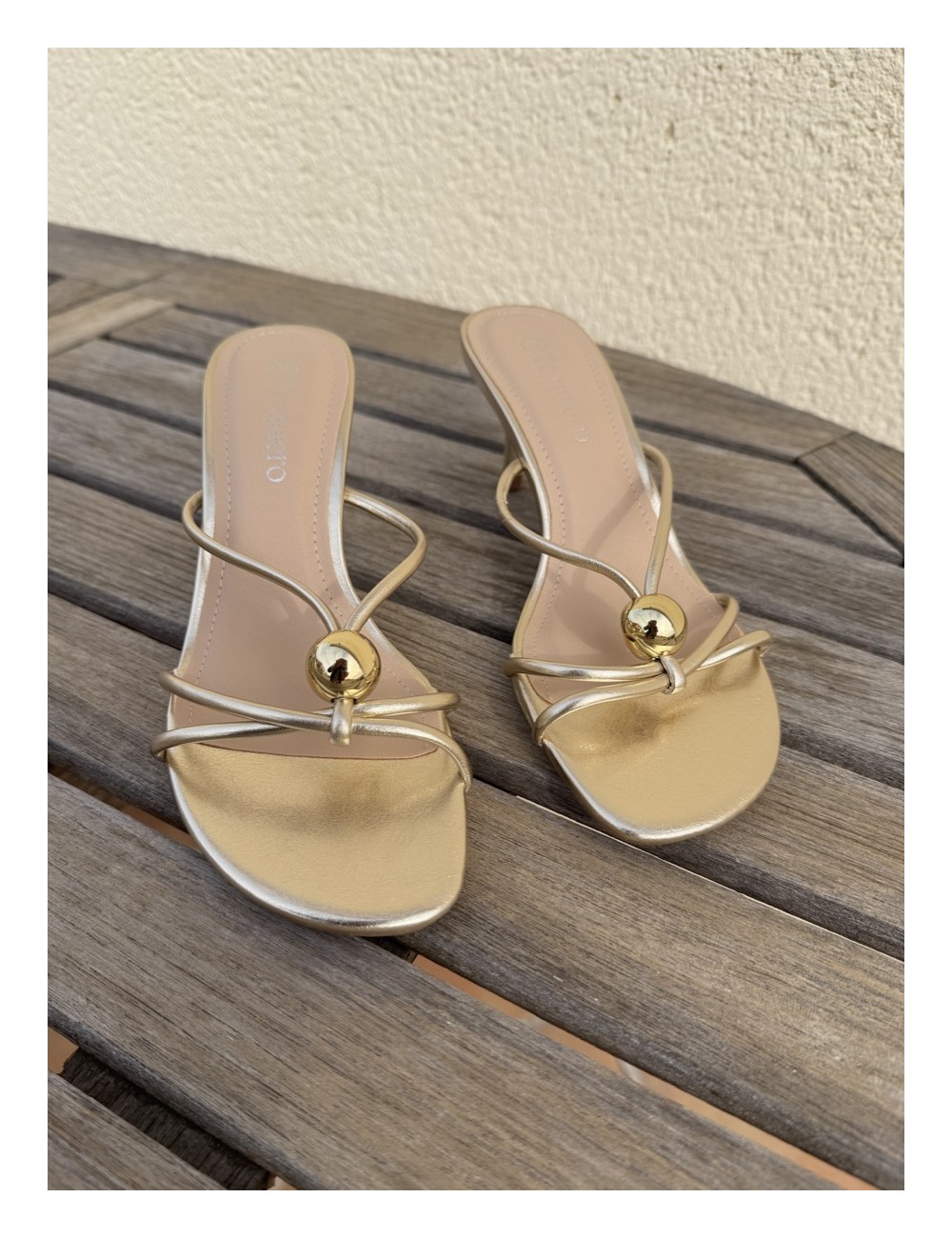 Sandalias de tacón fino Priatu Gold