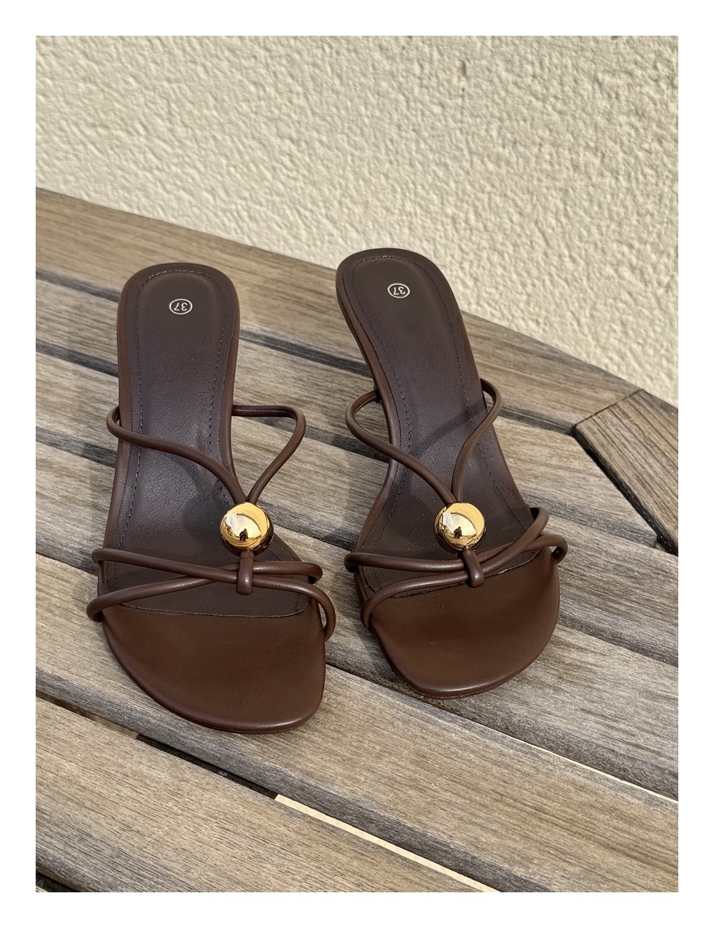 Sandalias de tacón fino Priatu Brown