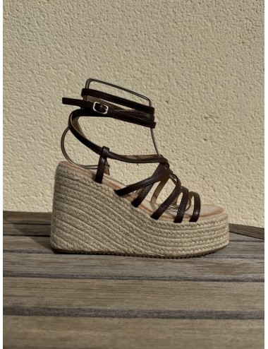 Sandalias con Tiras y Atadas a la Pierna Casina Brown