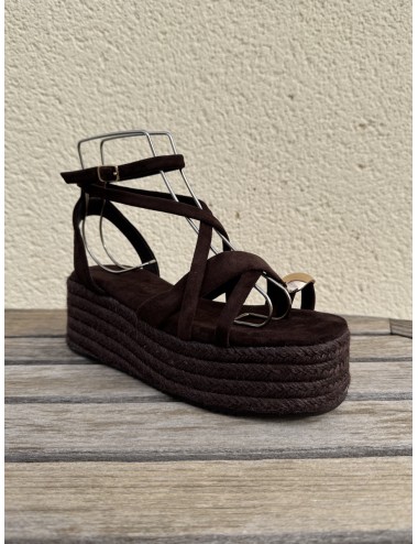 Sandalias con plataforma y anillo Luras Coffe