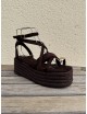 Sandalias con plataforma y anillo Luras Coffe