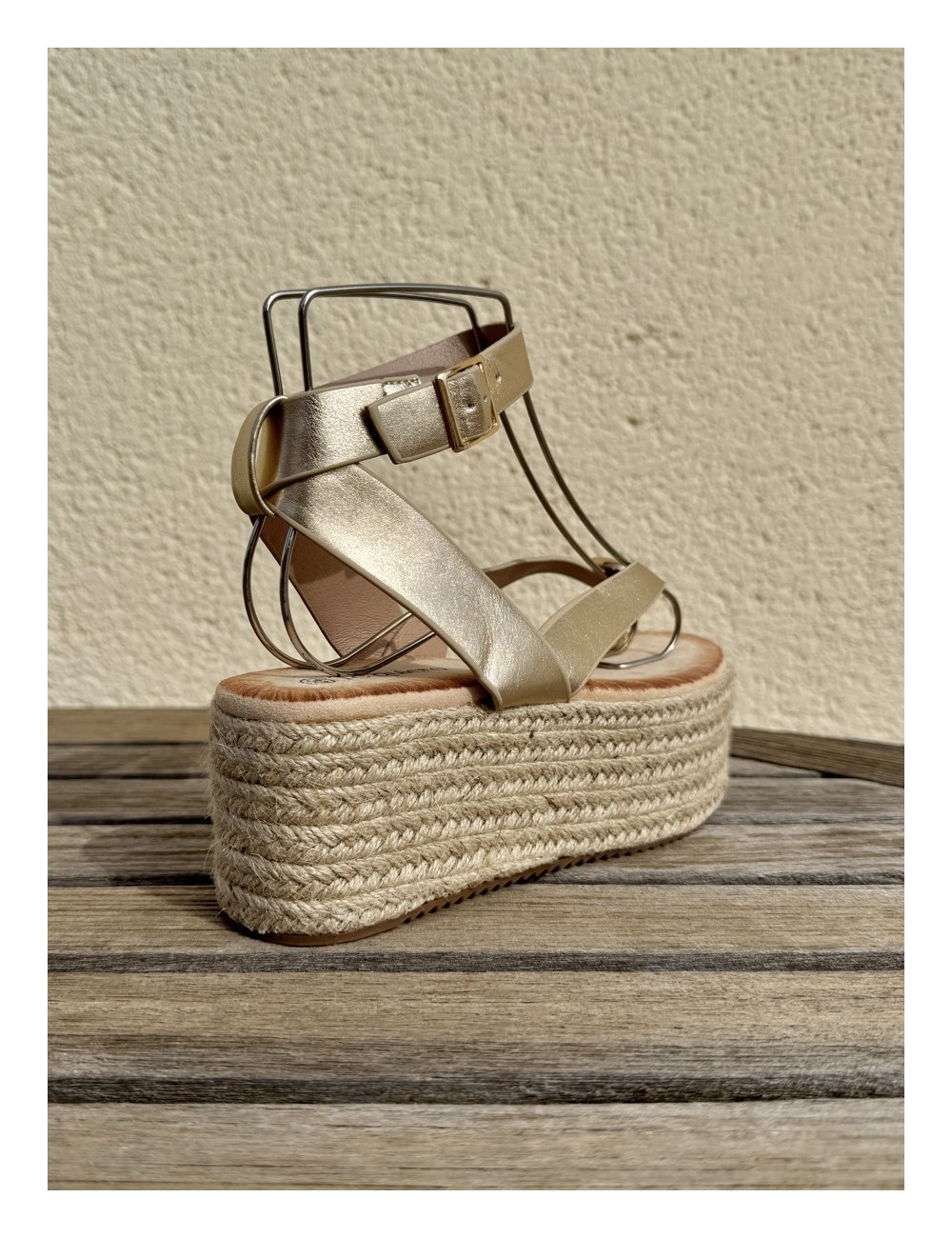 Sandalias con plataforma Paolo Gold