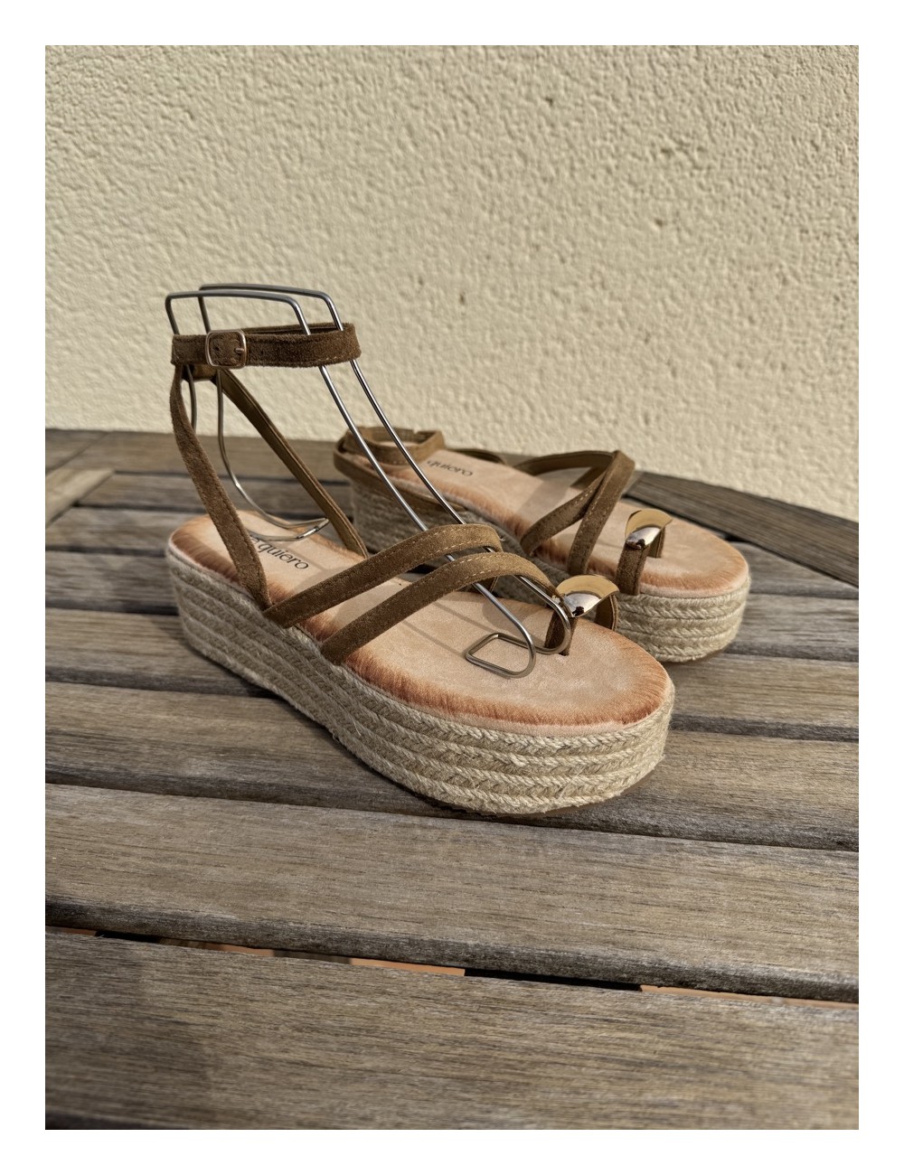 Sandalias con plataforma de esparto Enas Khaki