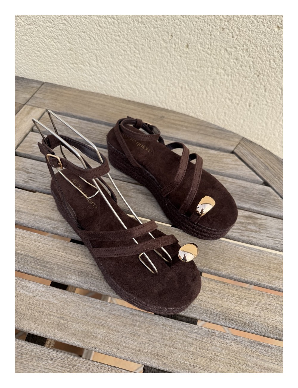 Sandalias con plataforma de esparto Enas Brown
