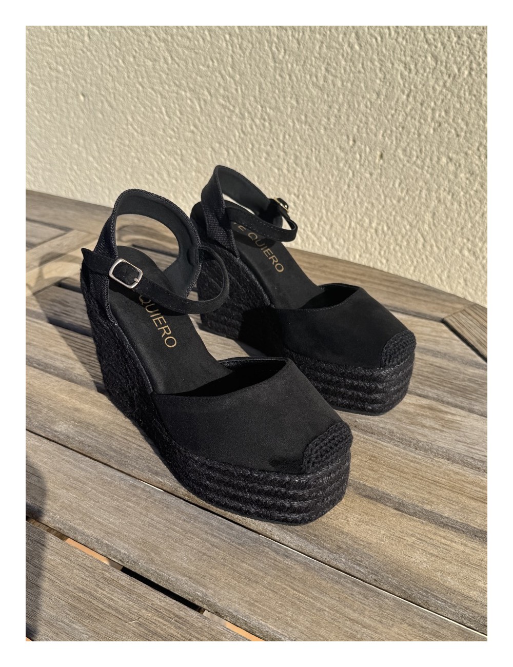 Sandalias con cuñas altas Loiri All Noir