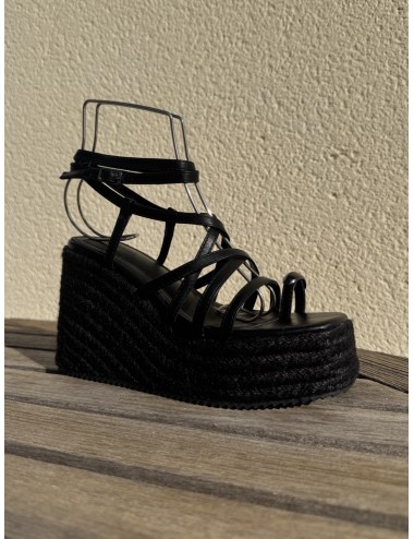 Sandalias con cuña y tiras Piras All Noir