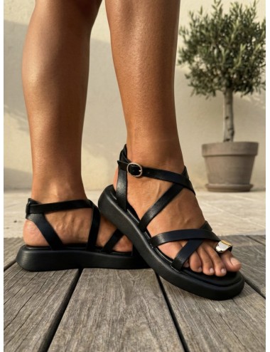 Sandalias con tiras y anillo Onifai Noir