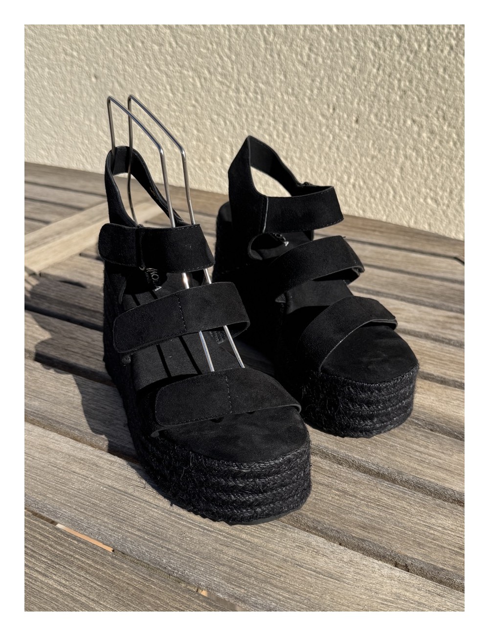 Sandalias con Cuña altas Aprilia Noir