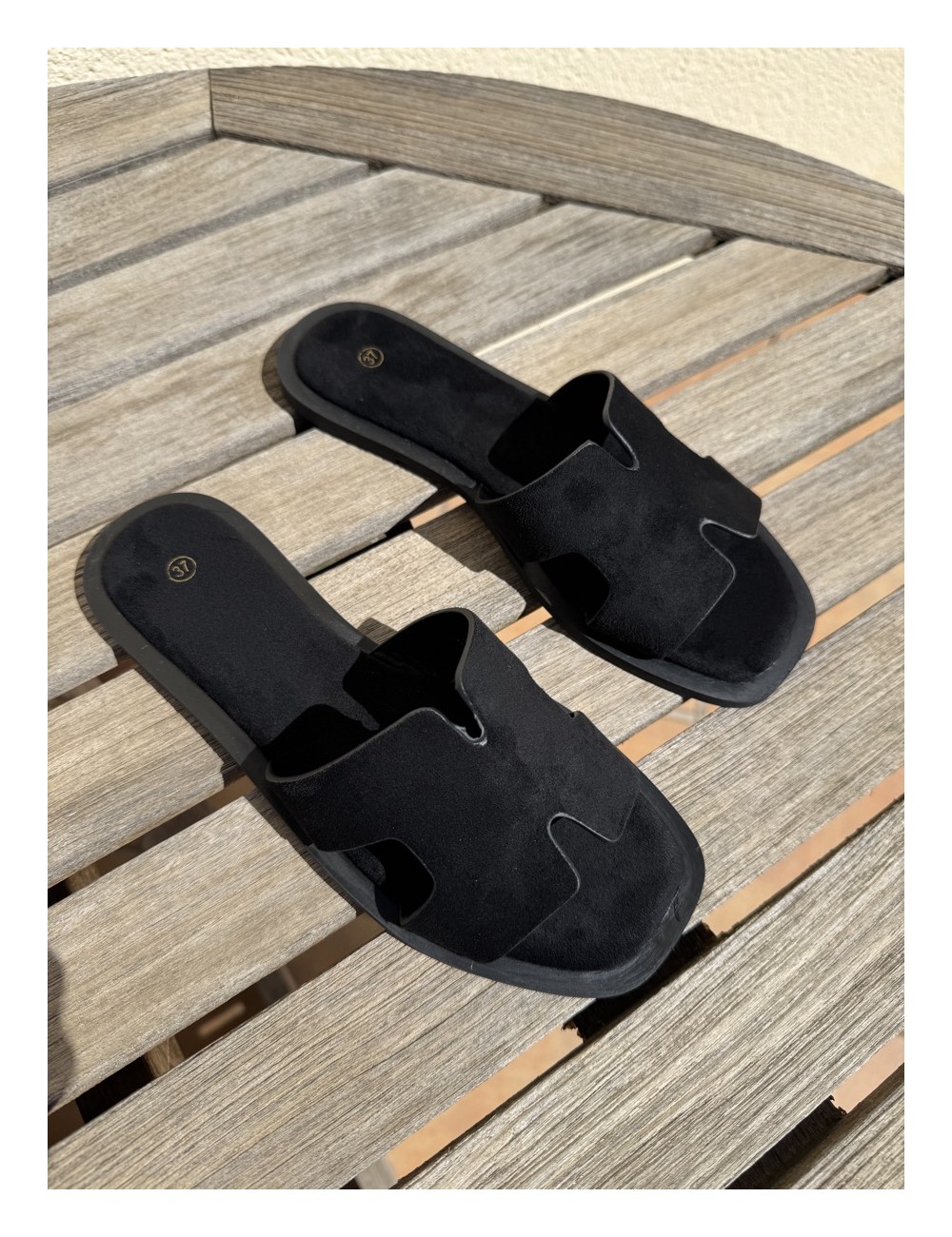 Sandalias planas Elini Noir