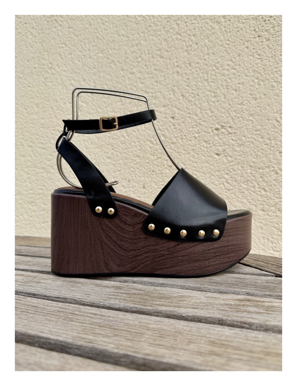 Sandalias con plataforma de Madera Vera Noir
