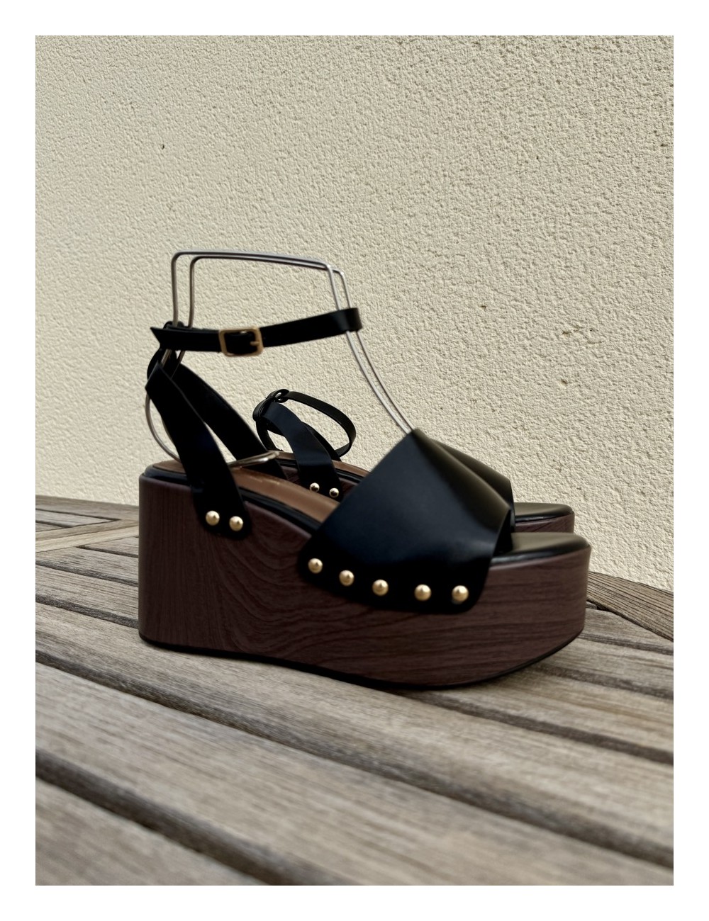 Sandalias con plataforma de Madera Vera Noir