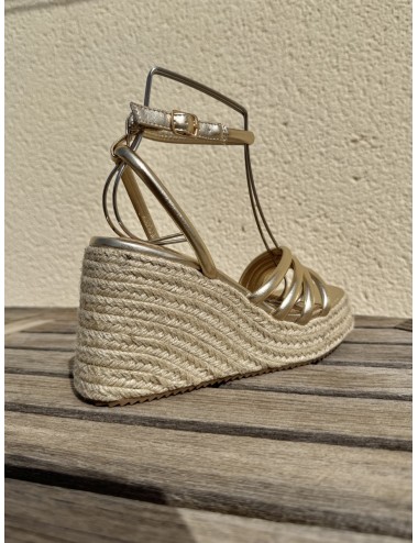Sandalia de tiras con cuña de esparto Nuvola Gold