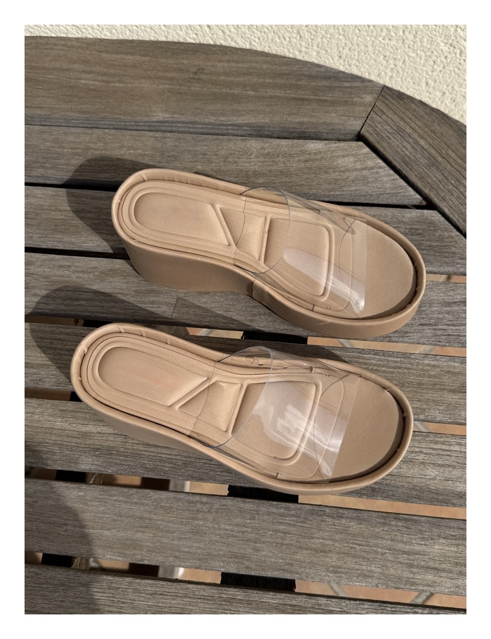 Sandalias Wedge con pala Transparente Bella Khaki