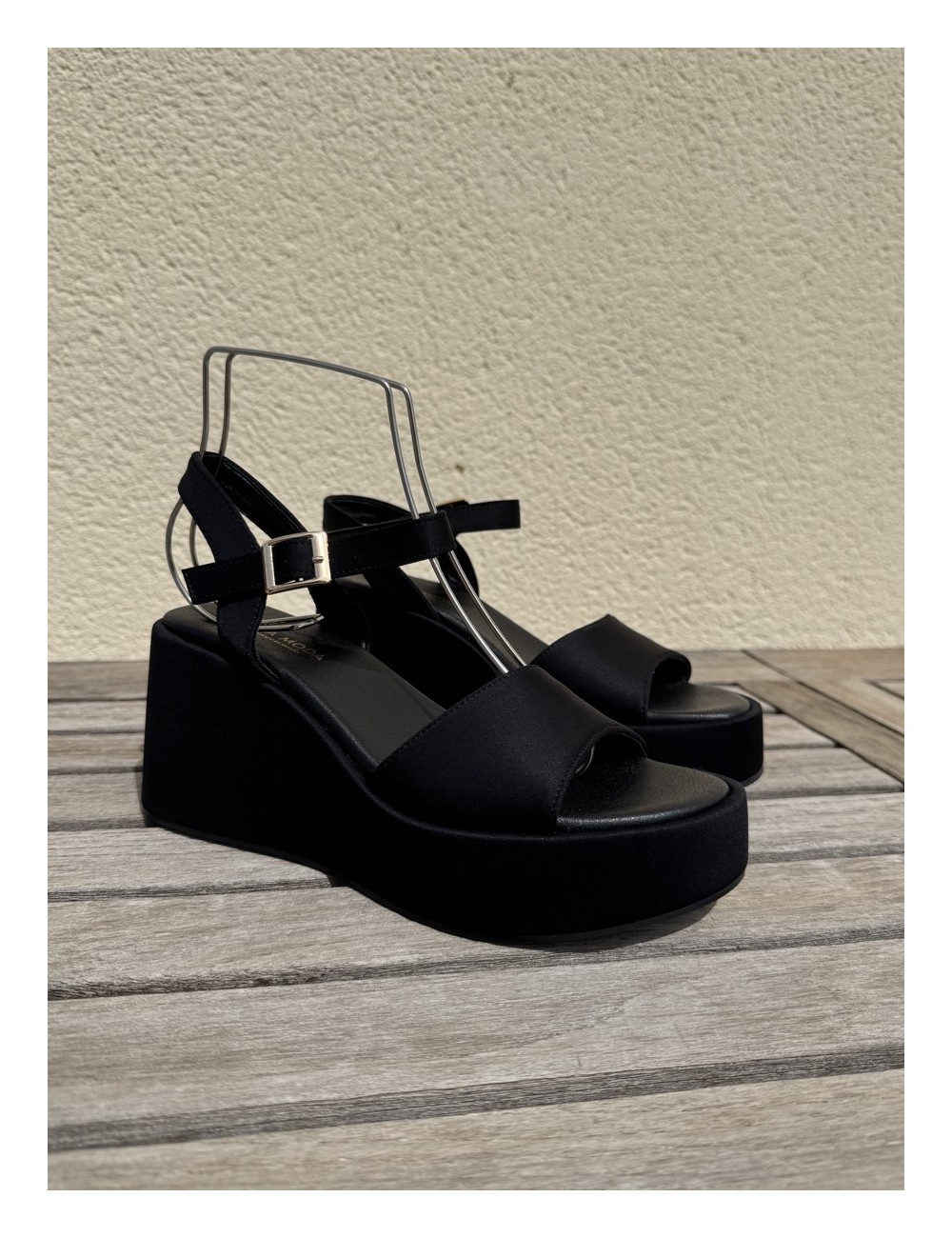 Sandalias con plataforma Aldo Noir