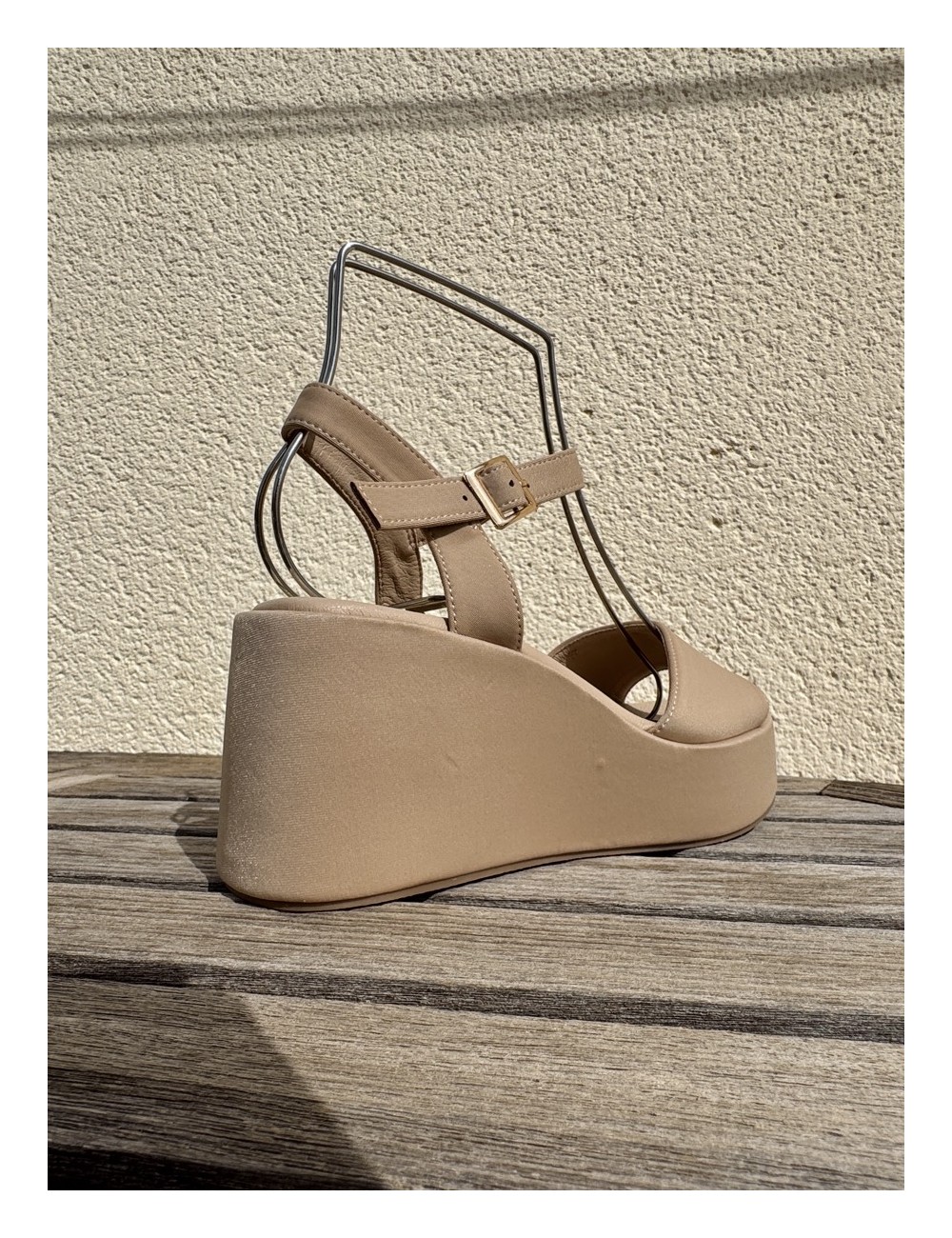 Sandalias con plataforma Aldo Beige