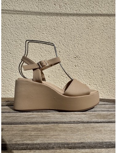 Sandalias con plataforma Aldo Beige