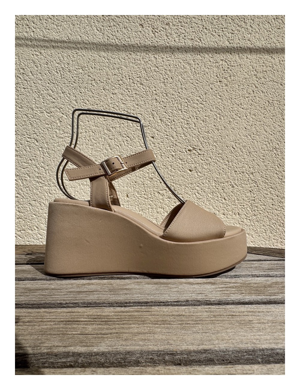 Sandalias con plataforma Aldo Beige