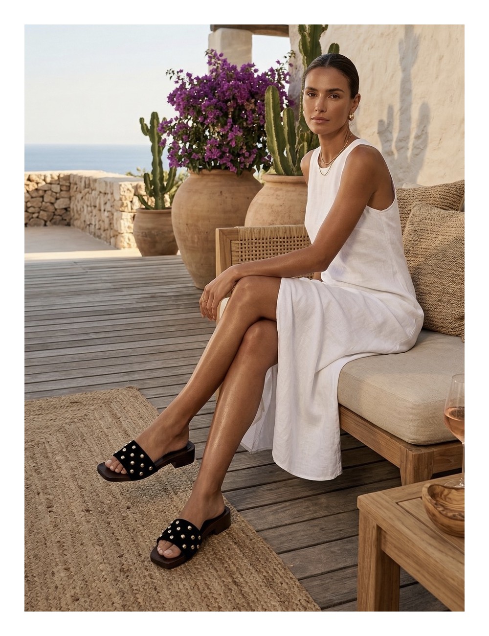 Sandalias con tachuelas Scalo Noir