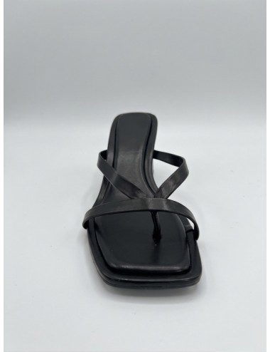 Sandalias de tacon fino Listini Noir