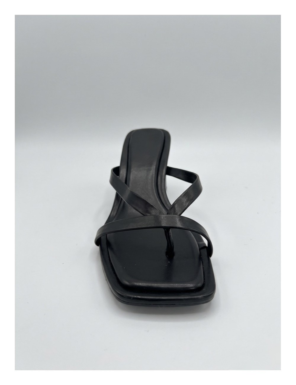 Sandalias de tacon fino Listini Noir