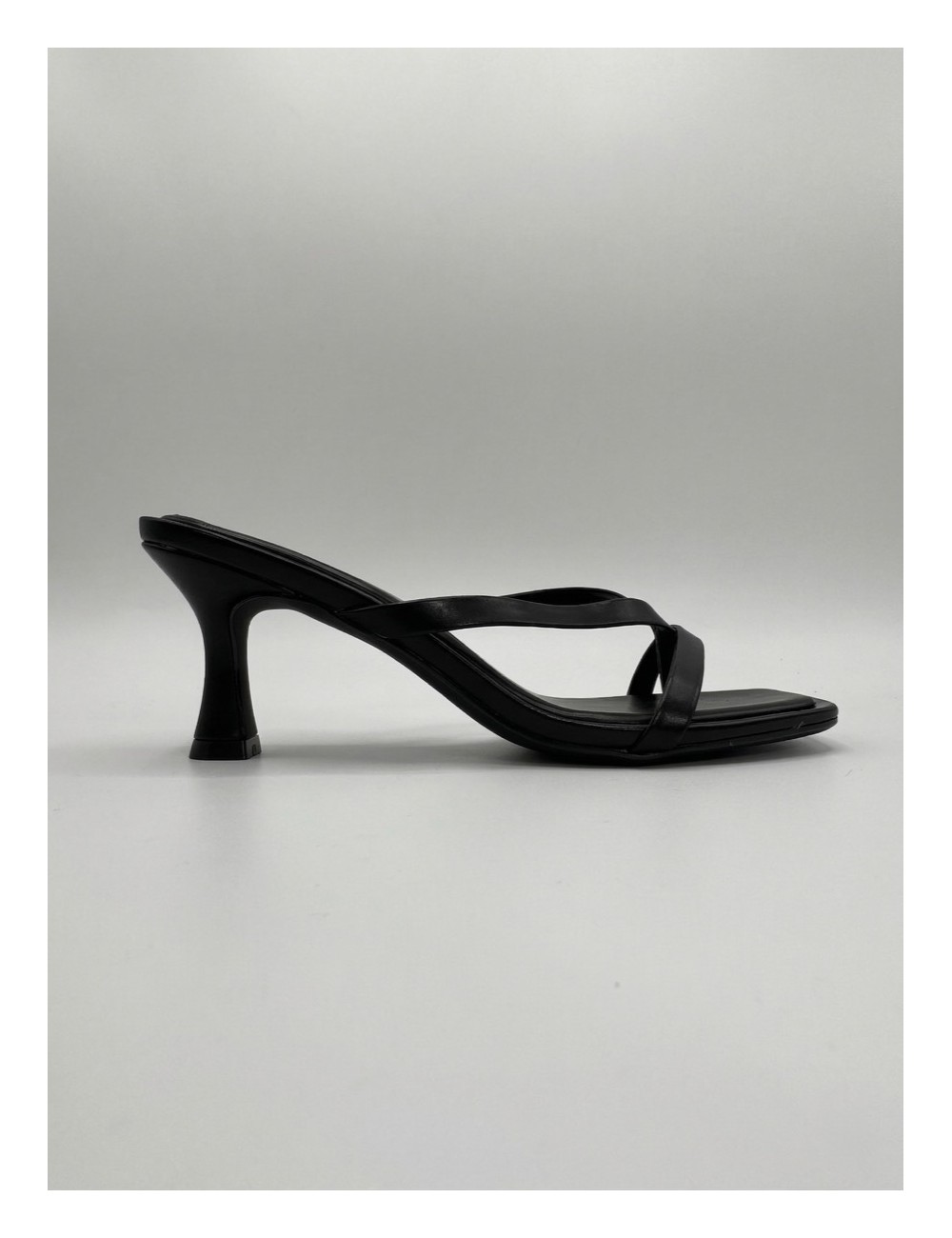 Sandalias de tacon fino Listini Noir