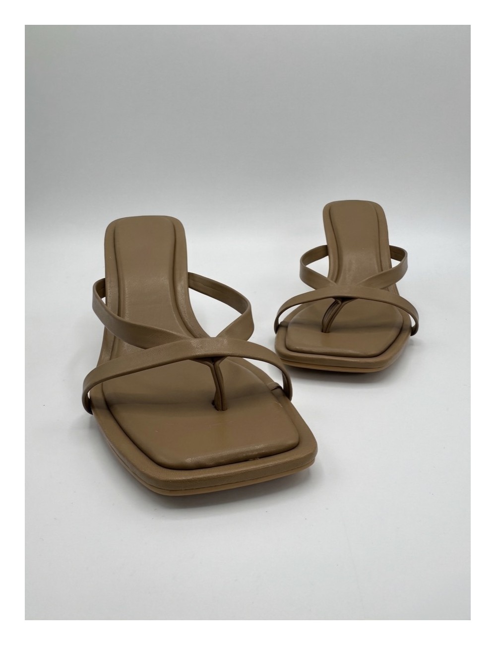 Sandalias de tacon fino Listini Khaki