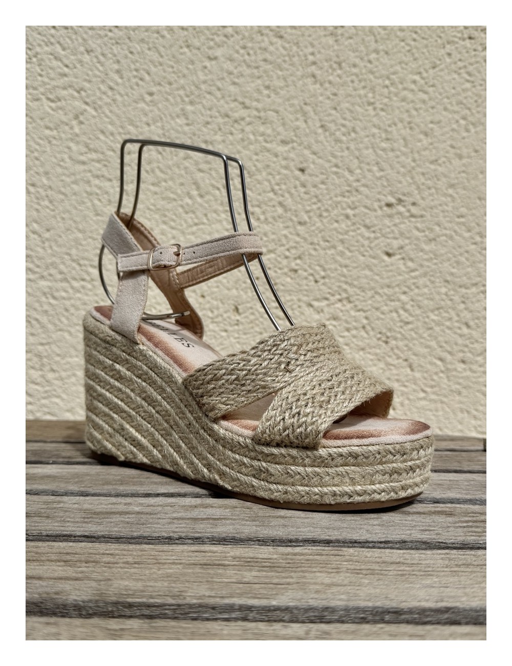 Sandalias Yute con Plataforma Aglie Beige