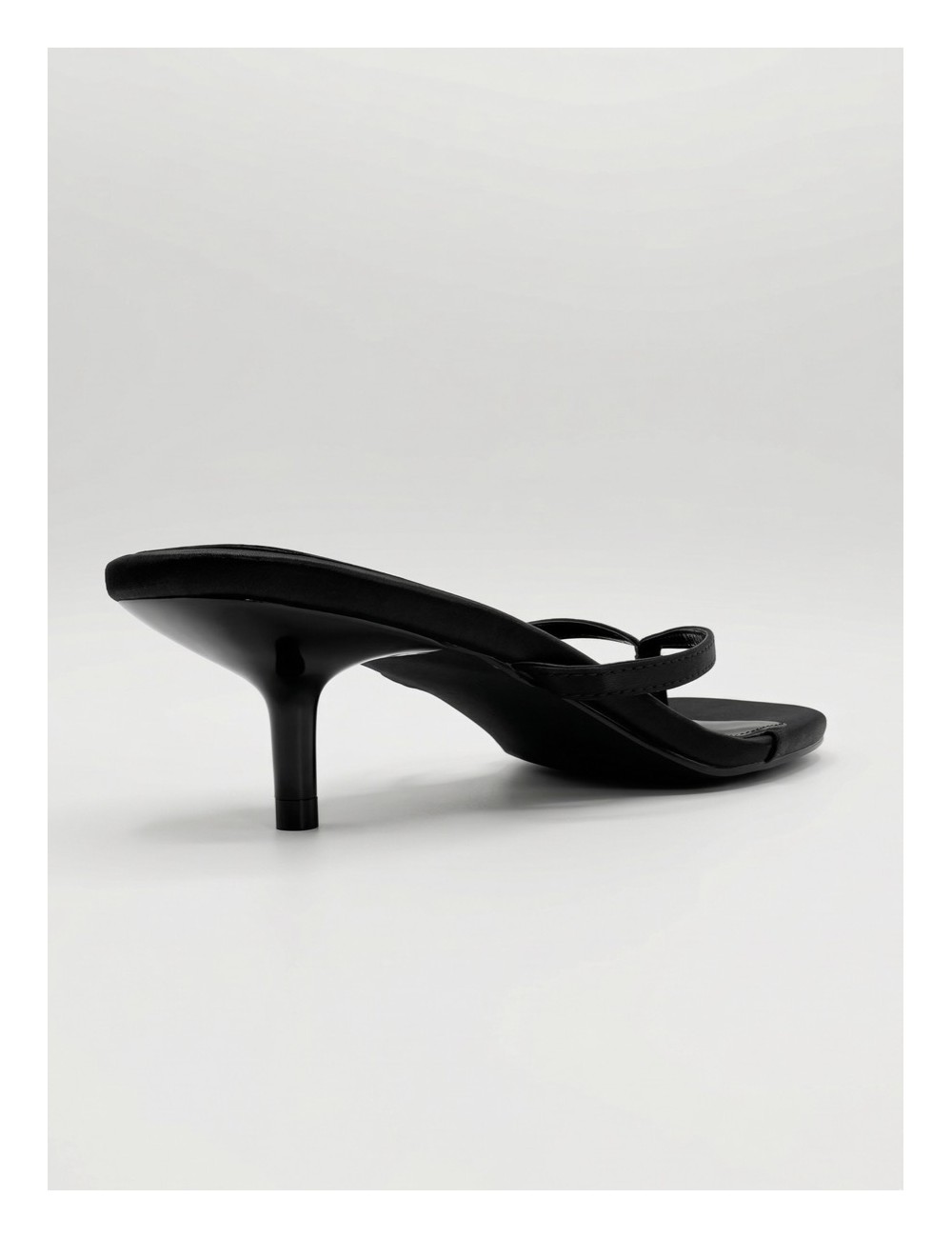 Sandalias de tacón fino Oliena Noir