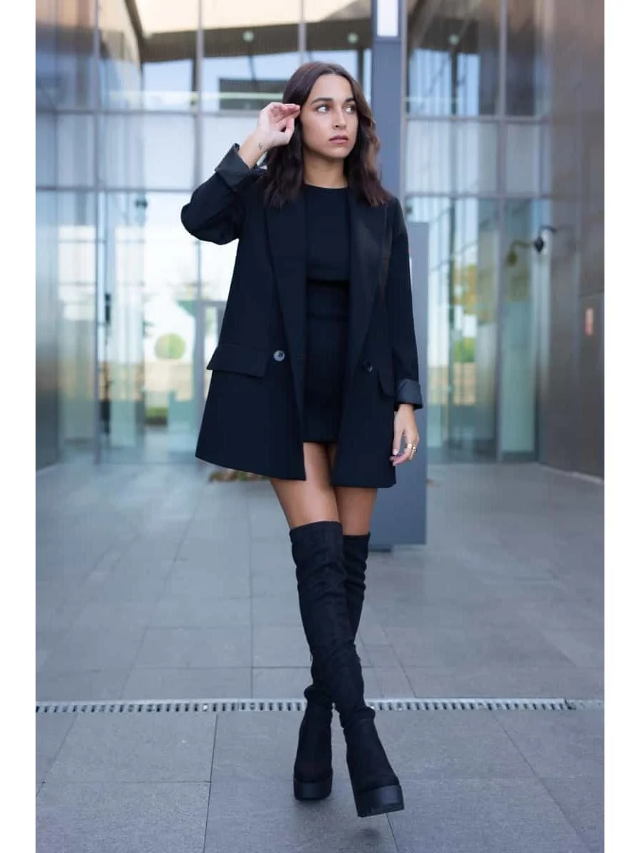Nicastro Noir