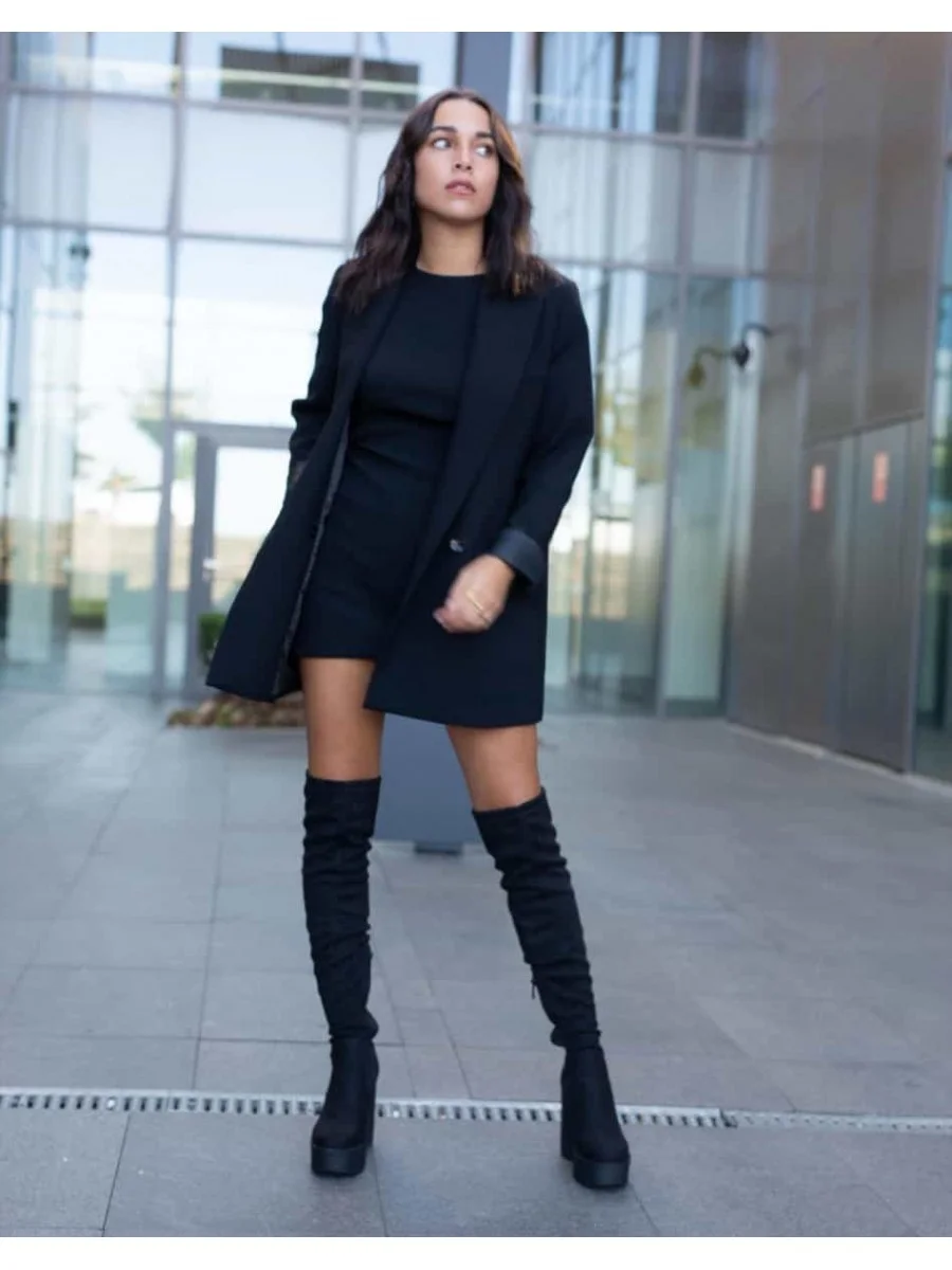 Nicastro Noir