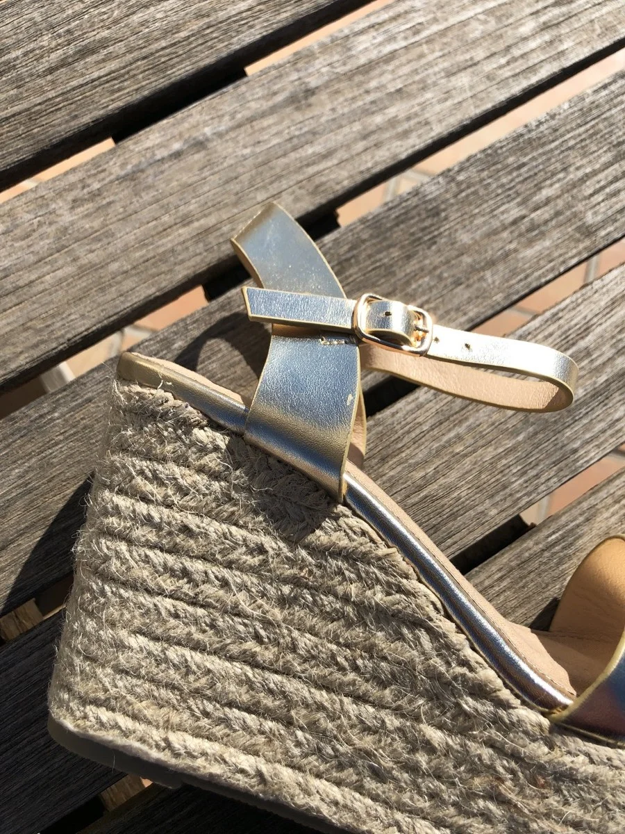 Sandalias con Cuña de Esparto Teglio Gold